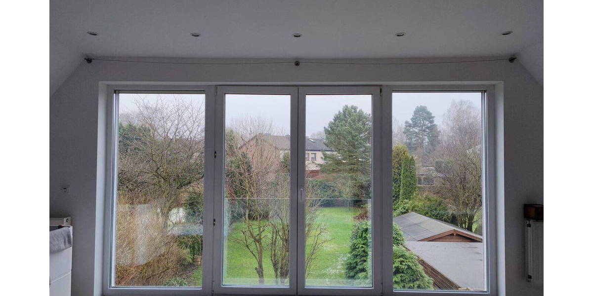 Einfamilienhaus Hamburg Rahlstedt - 8 Zimmer, 180 m&sup2;, 2.800&euro; | Angebot:26306502