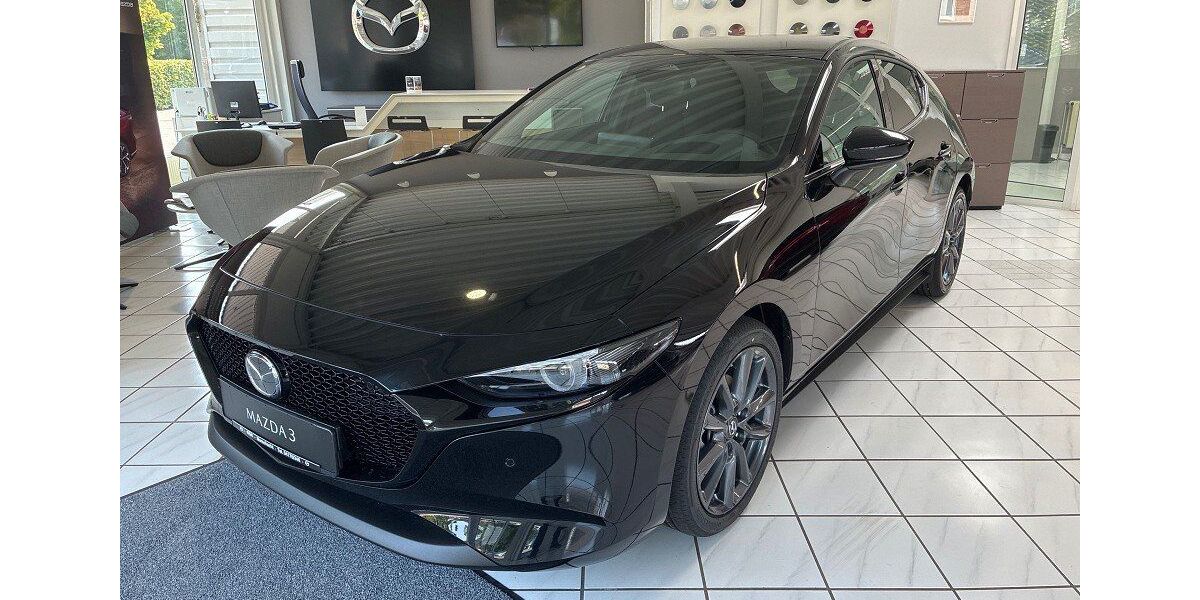 Mazda 3 3.058 km 27.970 &euro; Marschacht 21436