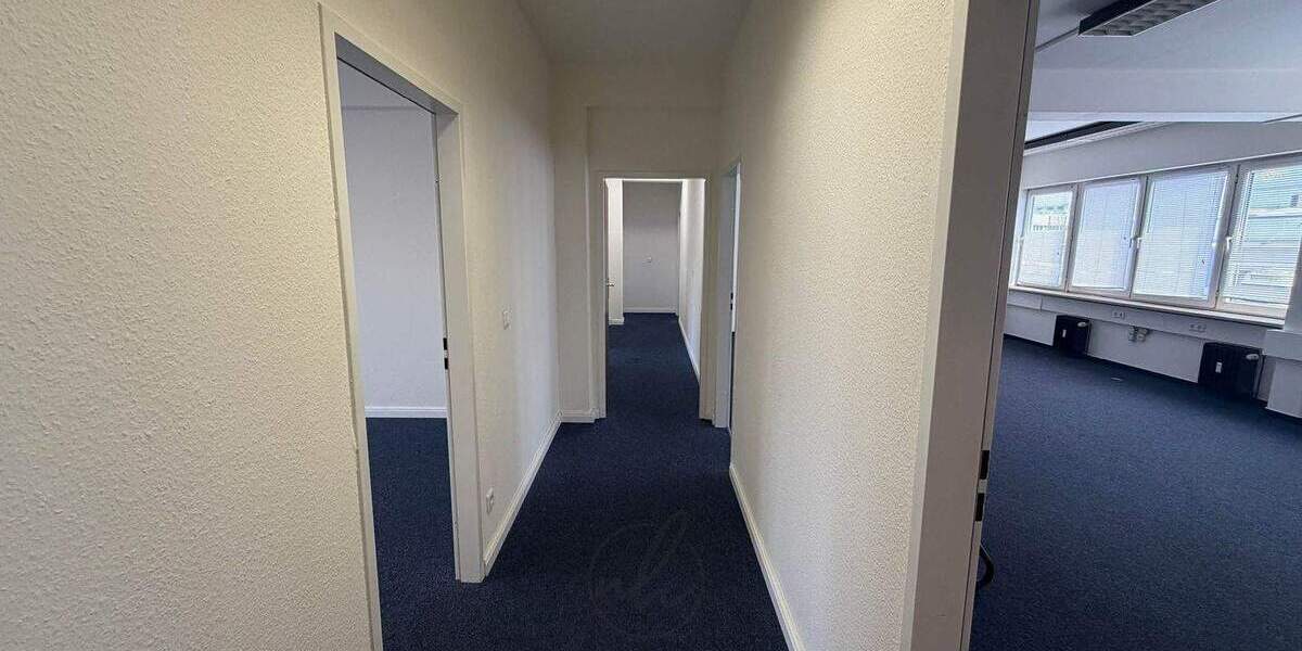 Gewerbeobjekt Hamburg Billbrook - 5 Zimmer, 150 m&sup2;, 1.635&euro; | Angebot:26307795