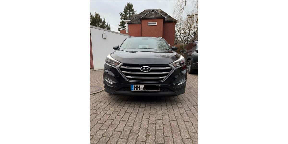 Hyundai TUCSON 39.000 km 16.900 &euro; Hamburg 22523