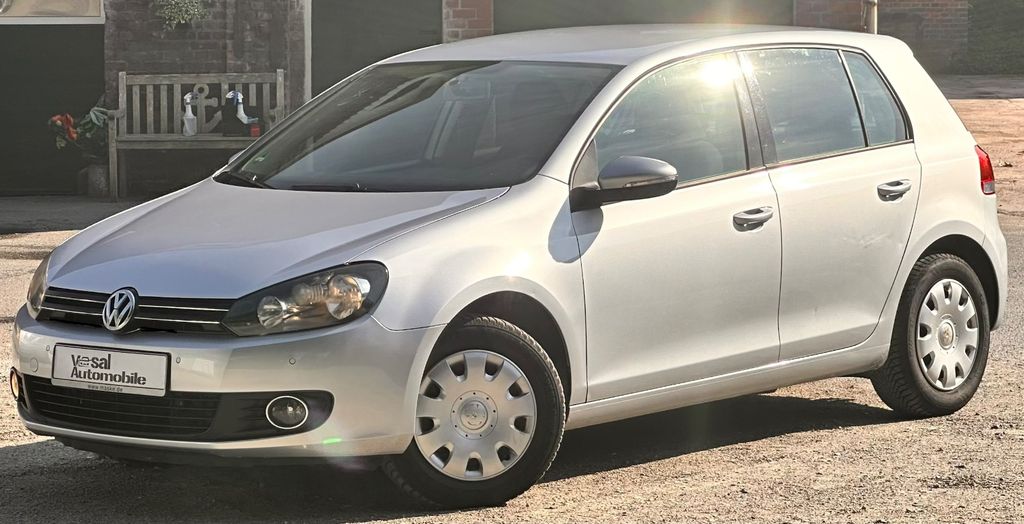 VW Golf 148.000 km 5.299 &euro; Kisdorf 24629
