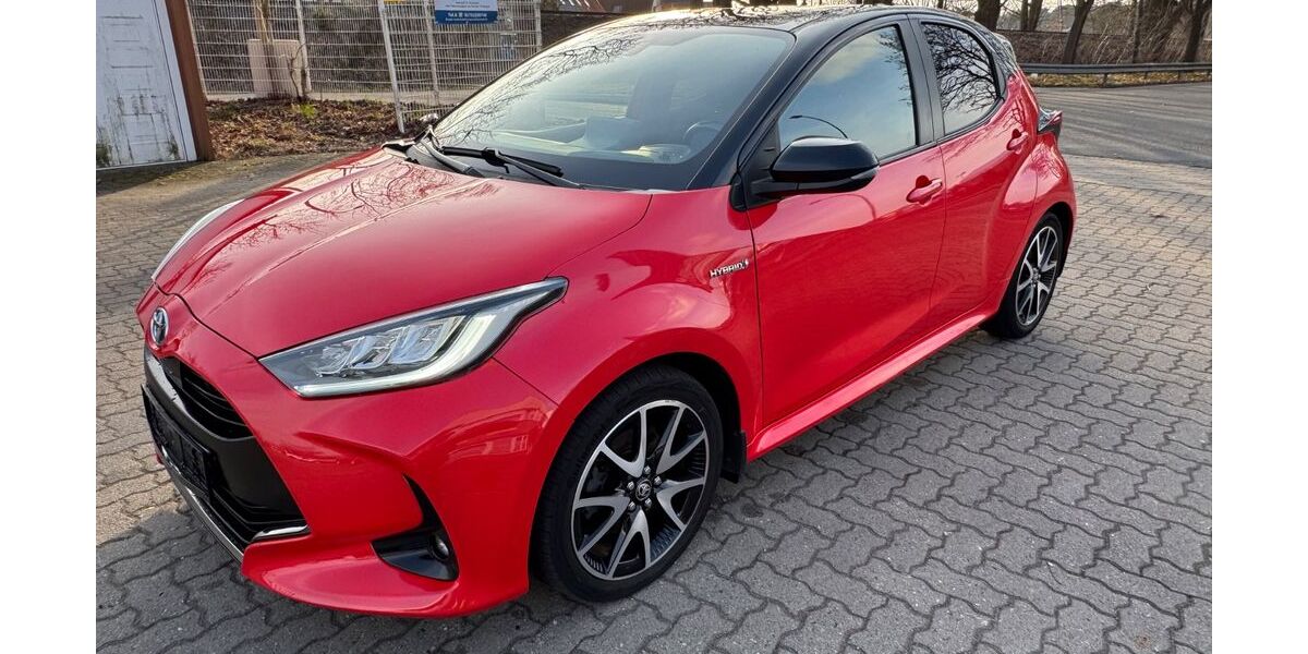 Toyota Yaris 159.700 km 12.900 &euro; Winsen (Luhe) 21423