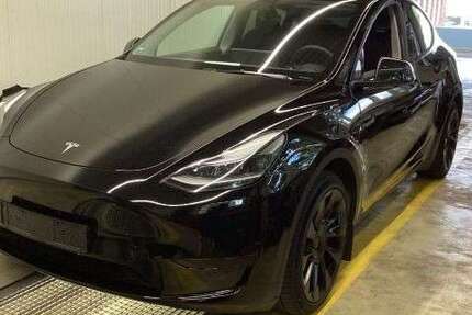 Tesla Model Y 25.747 km 36.777 € Hamburg 22761