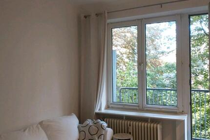 helle, möblierte Einzimmerwohnung Uhlenhorst zimmer