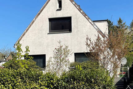 Einfamilienhaus mit großem Grundstück 6 zimmer