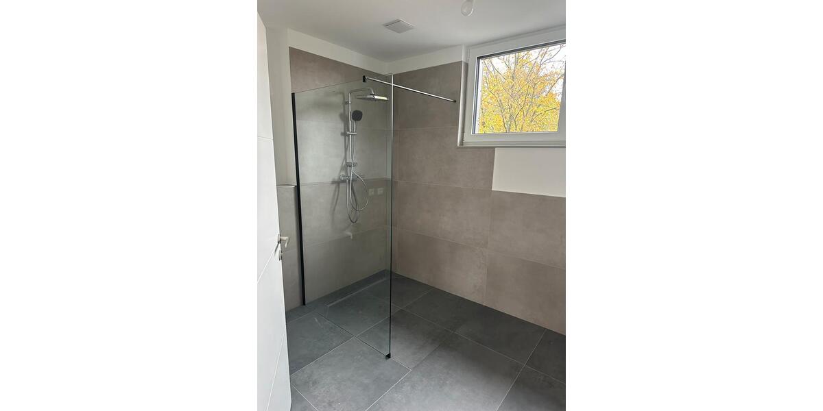 Penthouse Wohnung 86m2 Neubau teilmöbliert hochwertige Aus 2 zimmer