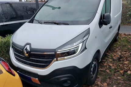 Renault Trafic 87.487 km 17.990 &euro; Geesthacht bei Hamburg 21502
