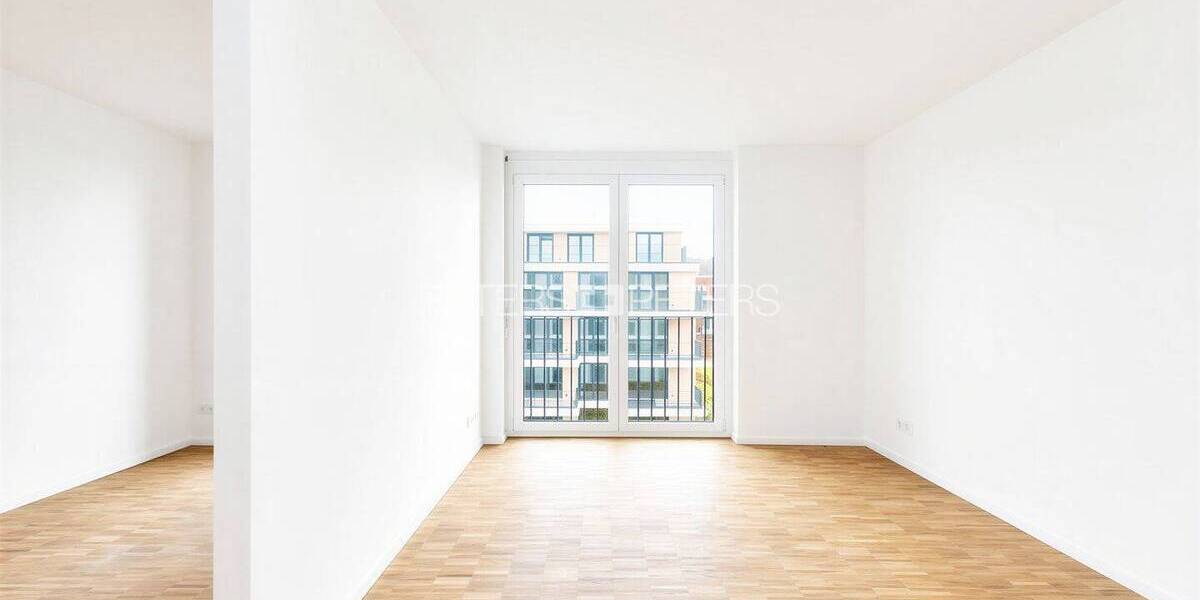 Etagenwohnung Pinneberg - 5 Zimmer, 125 m&sup2;, 2.199&euro; | Angebot:26260903
