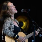 Felice - Between The Lines