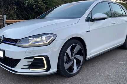 VW Golf 90.000 km 16.950 &euro; Hamburg 22179