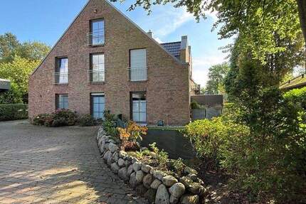 Haus Hamburg Sasel / Sasel Sasel - 5 Zimmer, 162 m&sup2;, 2.700&euro; | Angebot:25687422