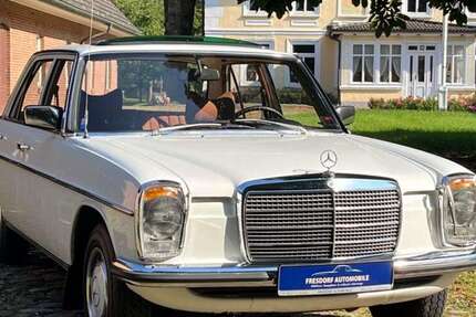Mercedes-Benz 200 81.000 km 22.500 &euro; Henstedt-Ulzburg 24558