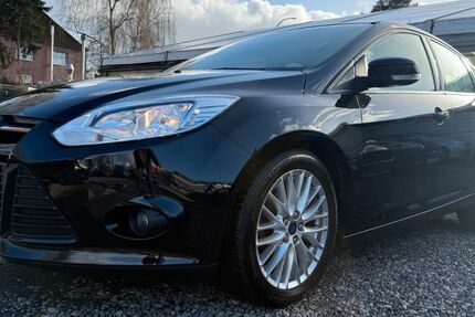 Ford Focus 98.728 km 6.990 &euro; Hamburg 22179
