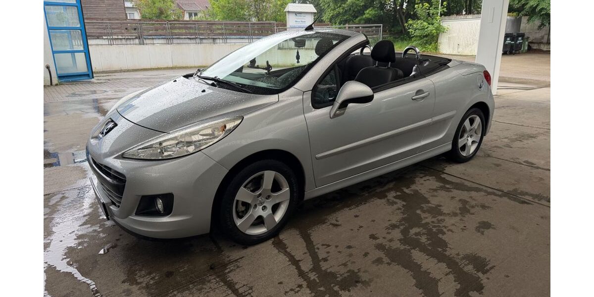 Peugeot 207 194.259 km 2.498 &euro; Hamburg 22459