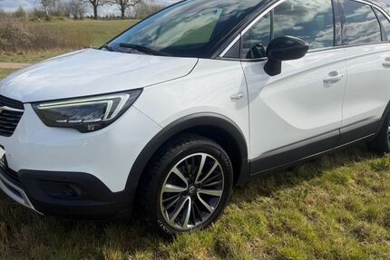 Opel Crossland (X) 46.500 km 12.490 &euro; Reinbek 21465