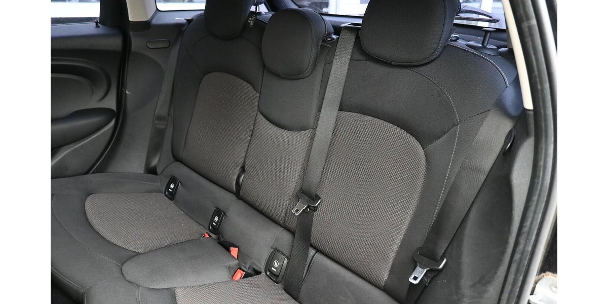 Mini ONE 5-Türer *Salt II* Klima Sitzhz PDC 18Alus 59.000 km 12.400 &euro; Seevetal - Hittfeld 21218