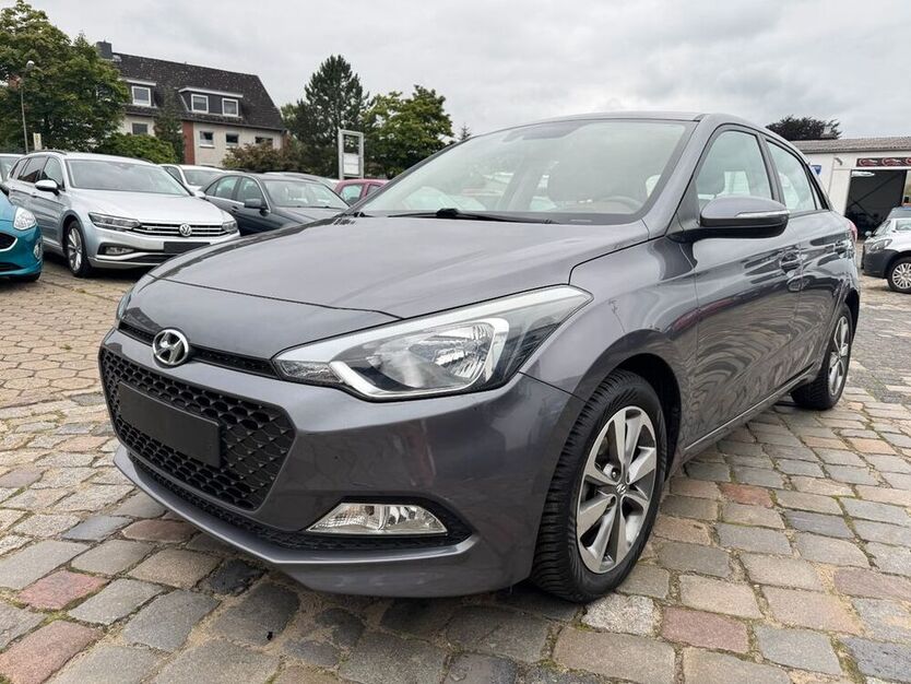 i20