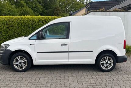 VW Caddy 272.156 km 4.990 &euro; Pinneberg 25421