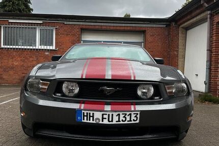 Ford Mustang 110.000 km 13.500 € Hamburg 22047