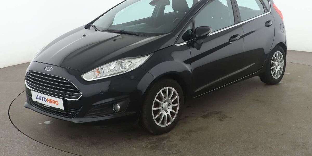 Ford Fiesta 81.037 km 9.390 &euro; Hamburg 22529