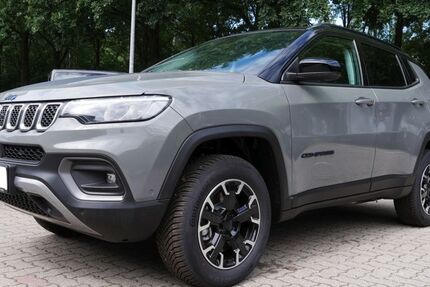 Jeep Compass 2.500 km 36.990 &euro; Hamburg 21077