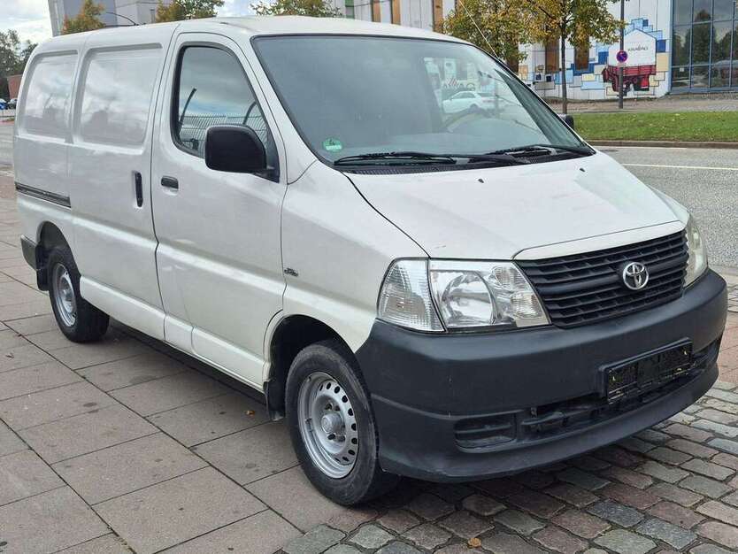 Toyota Hiace 128.000 km 5.800 € Hamburg 20097