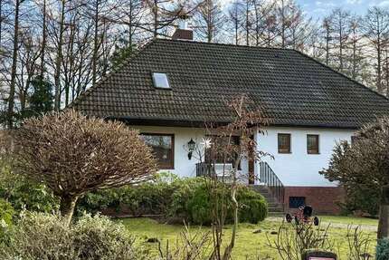 Haus Hamburg Wandsbek - 5 Zimmer, 165 m&sup2;, 2.390&euro; | Angebot:25540151