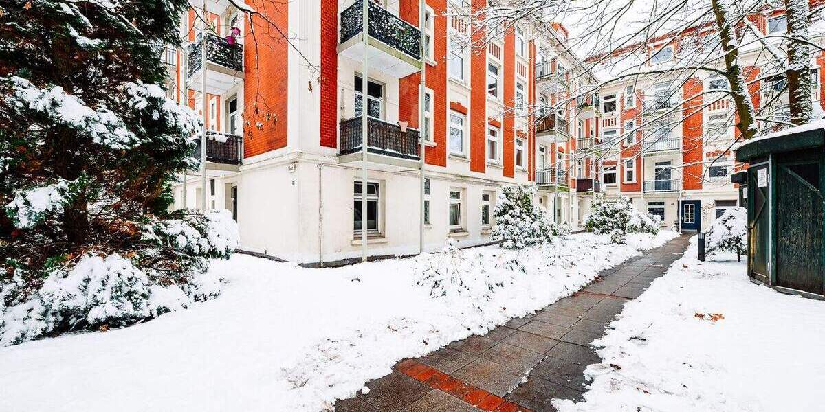 Heller 3 Zi. Altbau in ruhiger Lage in Barmbek Süd - Erstbezug nach Sanierung 3 zimmer