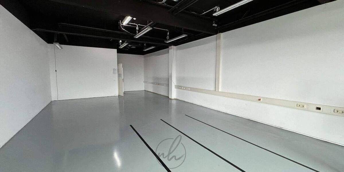 Gewerbeobjekt Hamburg Rahlstedt - 2 Zimmer, 192 m&sup2;, 2.496&euro; | Angebot:26903022