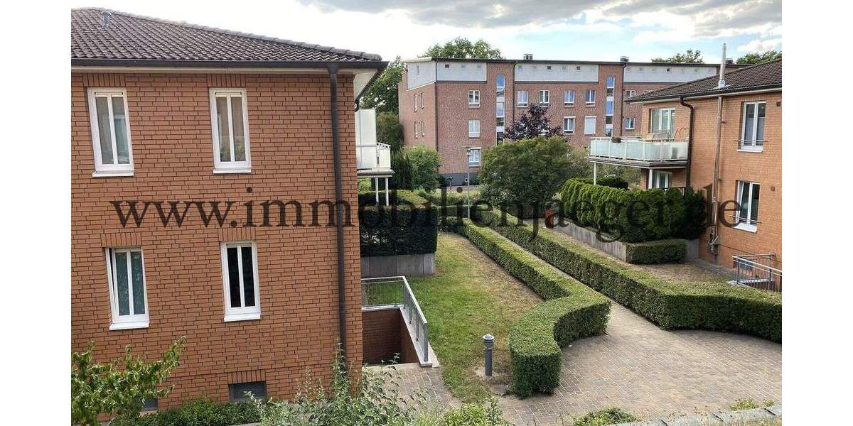 Kohfurth in 2.Hausreihe - helle Eckwohnung im Hochparterre mit Terrasse - 2x Bäder, EBK, TG möglich 4 zimmer