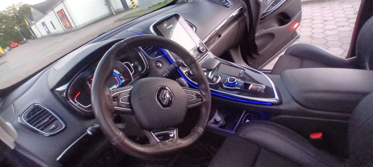 Renault Espace 164.500 km 12.000 € Hamburg (Germany) 22145