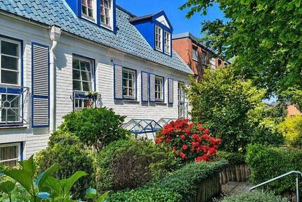 Haus Hamburg Niendorf - 4 Zimmer, 120 m&sup2;, 729.000&euro; | Angebot:26866864