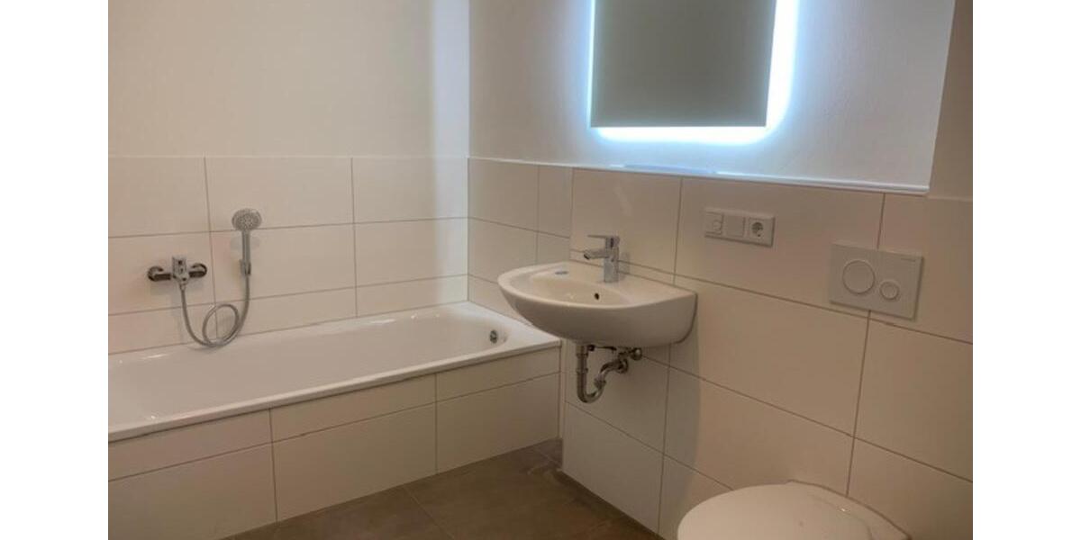 Dachgeschoßwohnung Bendestorf - 4 Zimmer, 119 m&sup2;, 1.600&euro; | Angebot:25273290