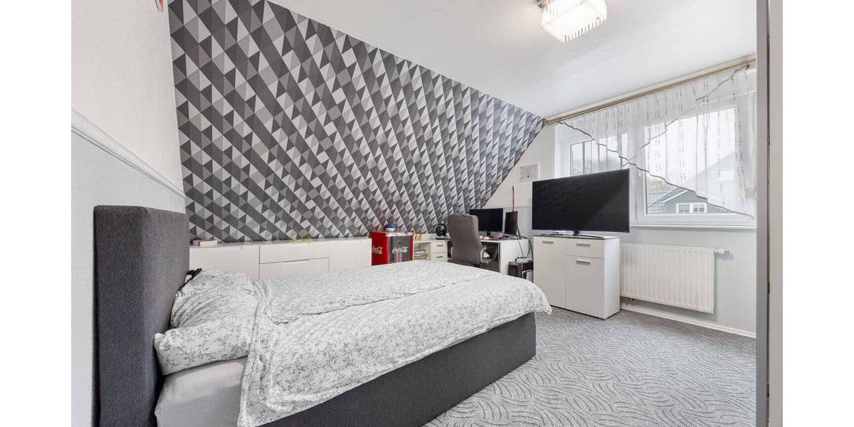 Mehrfamilienhaus, Wohnhaus Pinneberg - 6 Zimmer, 195 m&sup2;, 749.000&euro; | Angebot:26093594