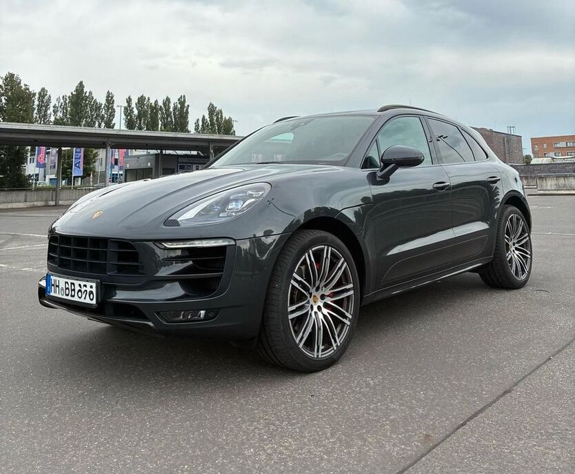 Porsche Macan 28.200 km 61.400 € Hamburg 22559