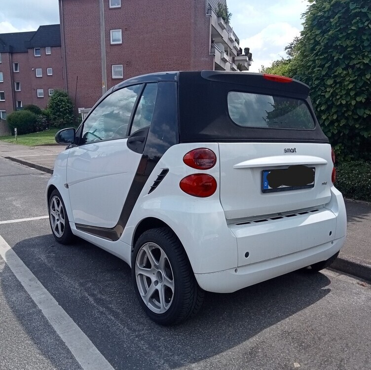 Smart Fortwo Cabrio 95.000 km 4.799 € Halstenbek 25469