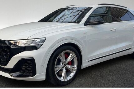 Audi Q8 14.676 km 101.111 &euro; Hamburg 22529