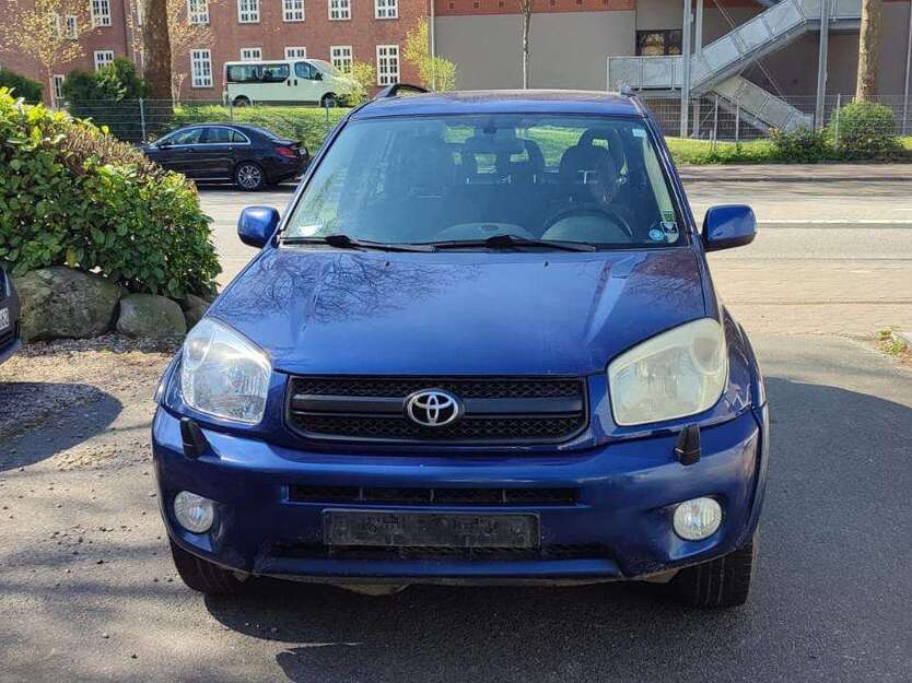 RAV 4