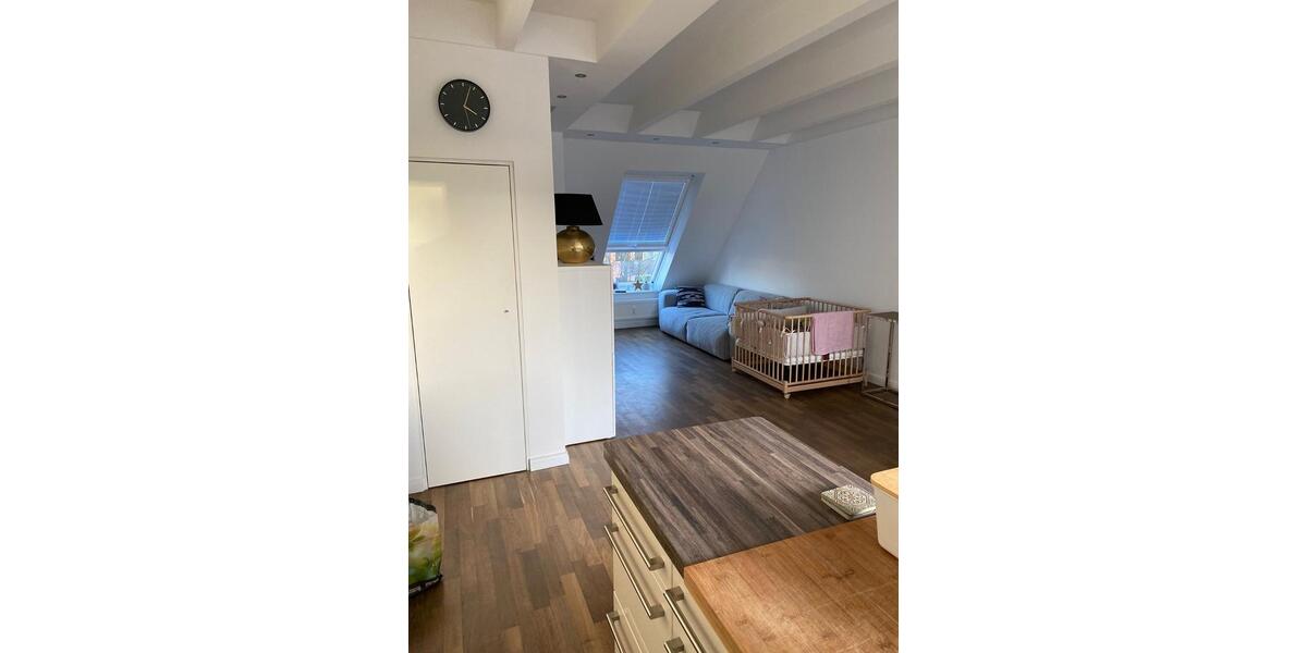 Helle und stilvolle Maisonette-Wohnung möbeliert | Harvestehude 3 zimmer