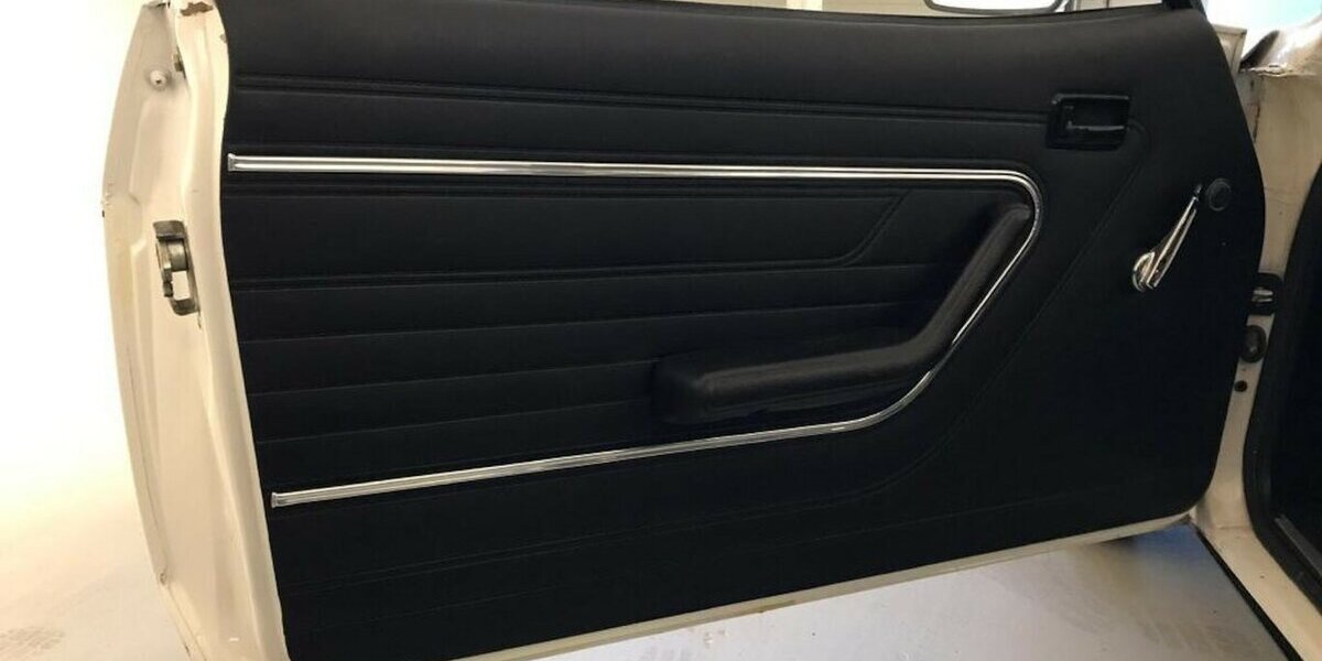 Ford Capri Lady in White H-Zulassung Mike Sanders 29.000 km 14.999 &euro; Hamburg 22339