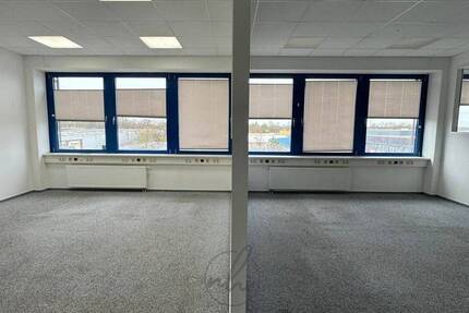 Gewerbeobjekt Hamburg Rahlstedt - 1 Zimmer, 67 m&sup2;, 871&euro; | Angebot:26825752