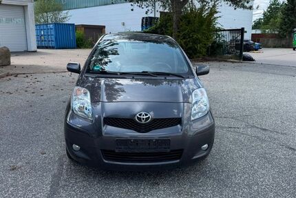Toyota Yaris 109.987 km 3.999 &euro; Barsbüttel 22885