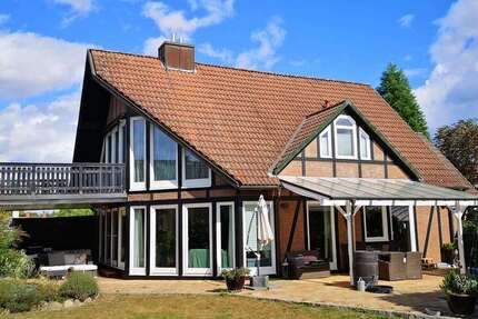 Haus zum Kaufen in Hamburg 749.000 € 132 m²