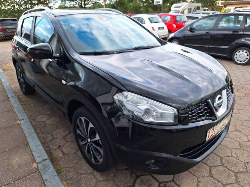 Nissan Qashqai 247.196 km 5.899 € Stapelfeld 22145