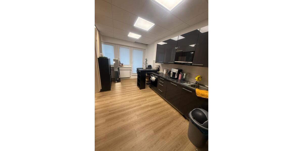 Gewerbeobjekt Hamburg Eidelstedt - 2.460&euro; | Angebot:26064974