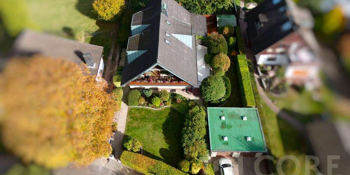 Einfamilienhaus Hamburg / Sasel Sasel - 10 Zimmer, 328 m&sup2;, 1.397.000&euro; | Angebot:25611880