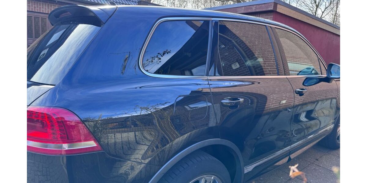 VW Touareg 145.000 km 22.150 &euro; Pinneberg 25421