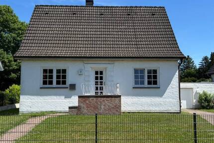 Charmantes + gemütliches Einfamilienhaus mit tollem Garten in ruhiger Lage von Wellingsbüttel!