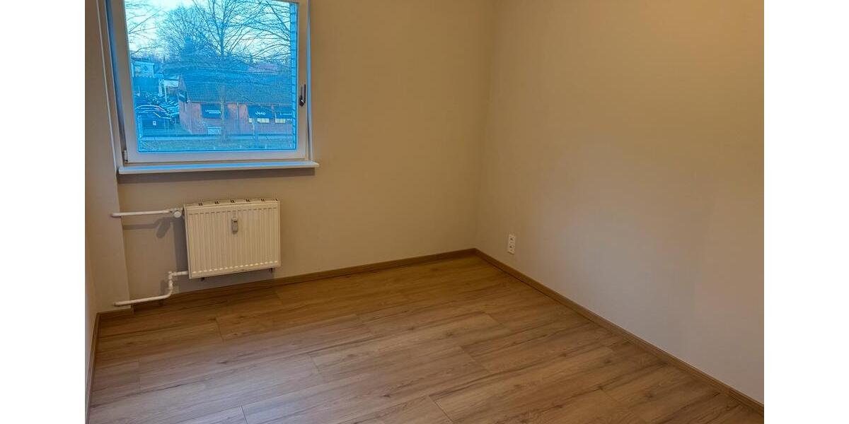 Etagenwohnung Hamburg Wandsbek - 3 Zimmer, 65 m&sup2;, 1.300&euro; | Angebot:26353998