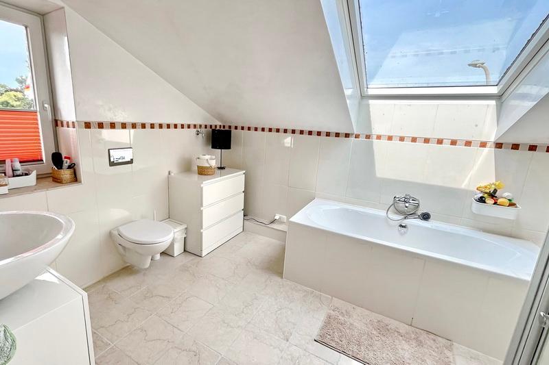 AUFGEPASST: Dieses Haus hat mehr als nur etwas Besonderes… - Einfamilienhaus Alveslohe | Angebot:22080914